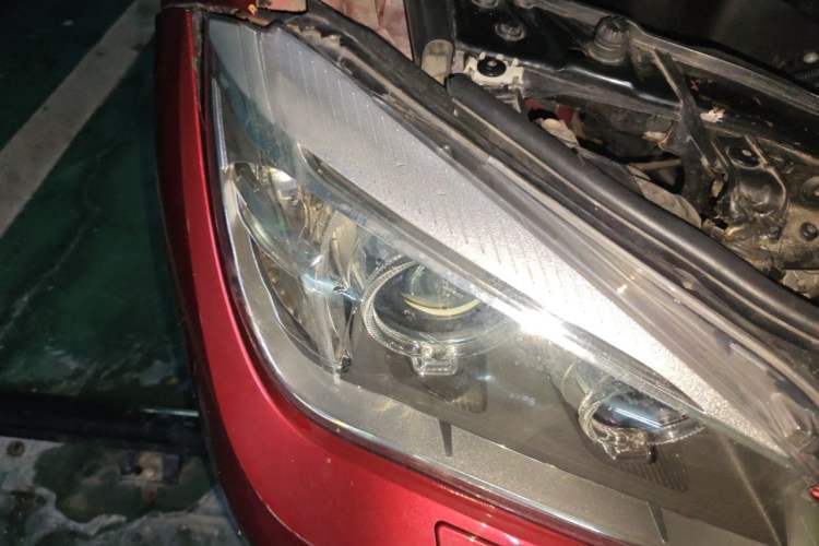 Used BMW X1 2014 sDrive18i Leading Model Right Front Headlight