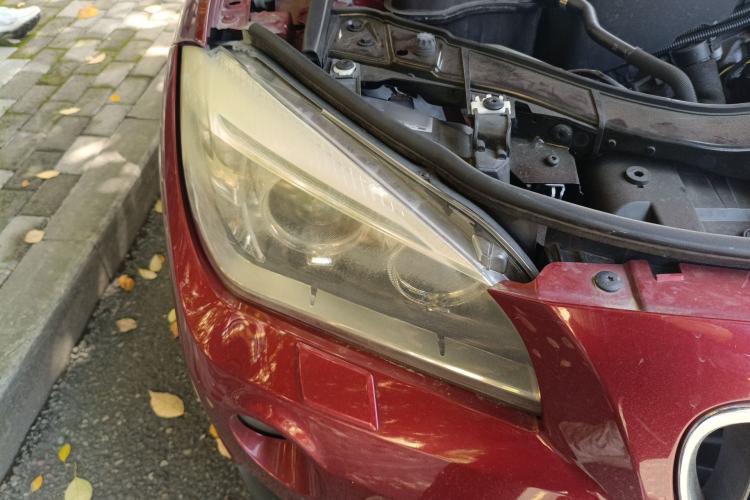 Used BMW X1 2014 sDrive18i Leading Model Right Front Headlight