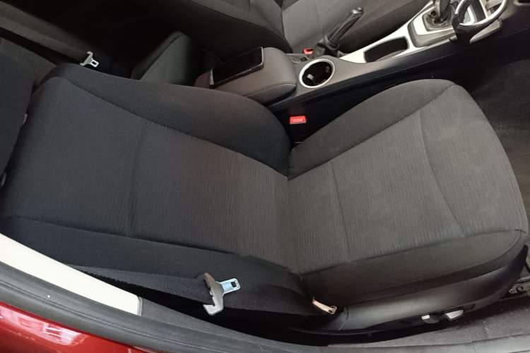 Used BMW X1 2014 sDrive18i Fashion Model Right Front Seat