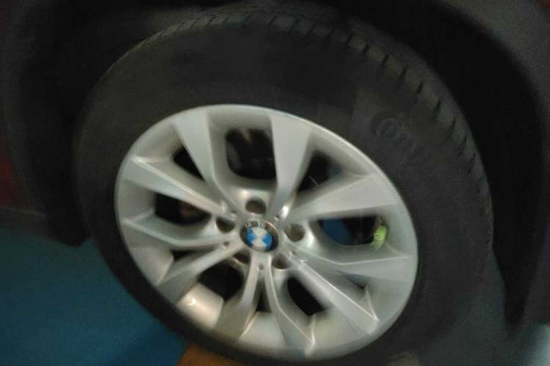 Used BMW X1 2014 sDrive18i Fashion Model Right Front Wheel Hub