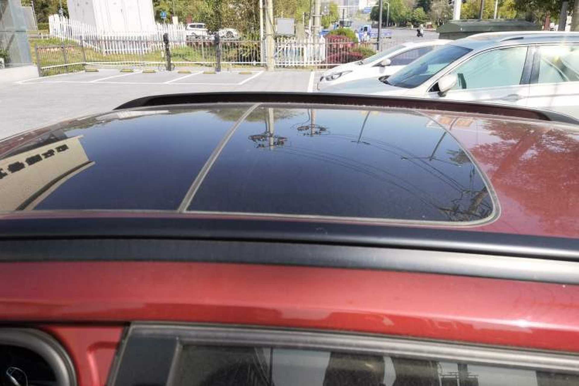 Used BMW X1 2014 sDrive18i Fashion Model Roof