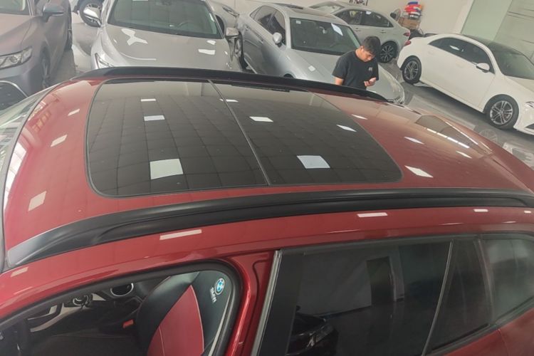 Used BMW X1 2014 sDrive18i Fashion Model Roof