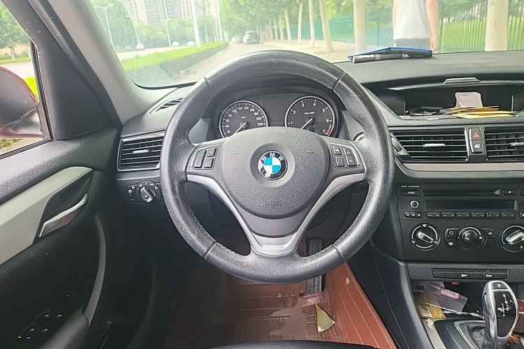 Used BMW X1 2014 sDrive18i Fashion Model Steering Wheel