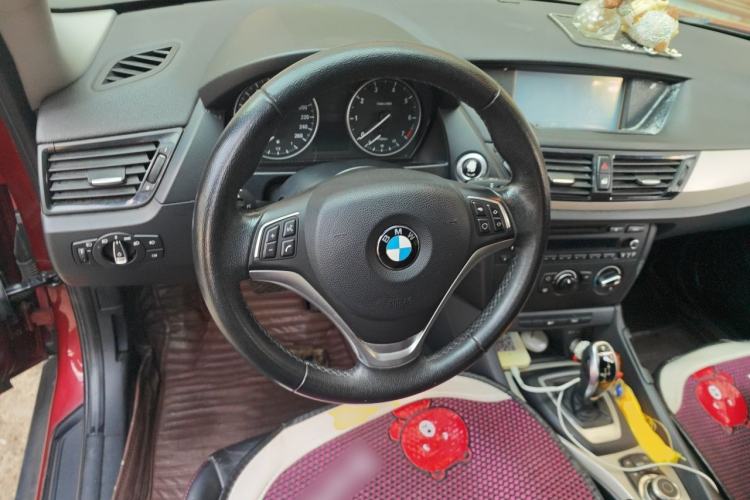 Used BMW X1 2014 sDrive18i Fashion Model Steering Wheel