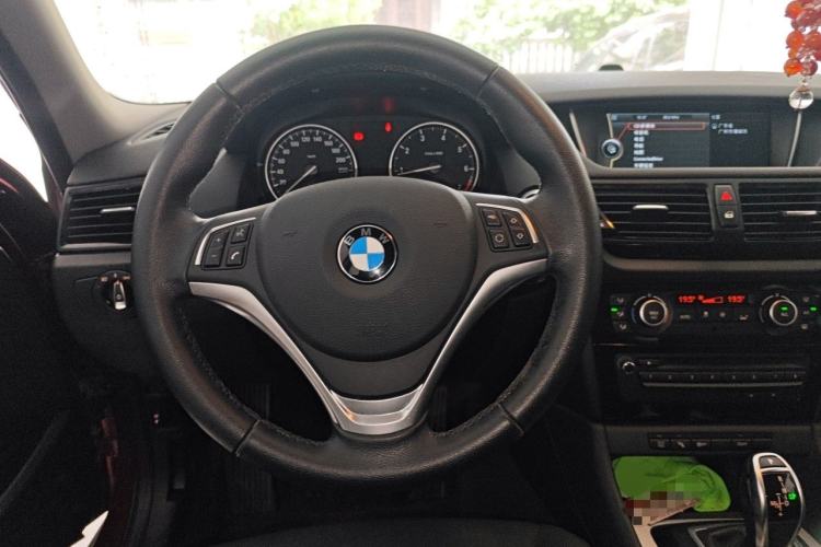 Used BMW X1 2014 sDrive18i Leading Model Steering Wheel