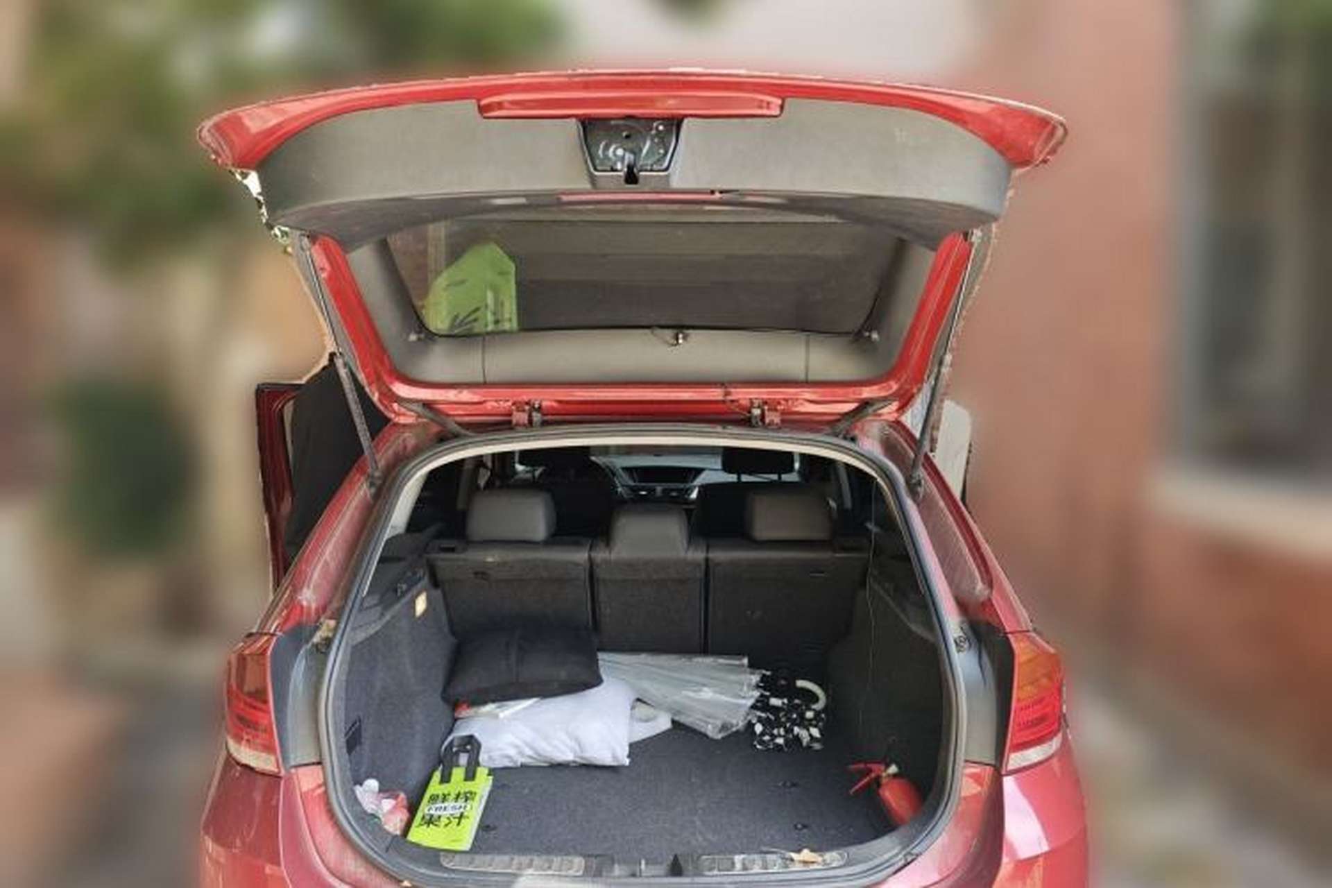 Used BMW X1 2014 sDrive18i Leading Model Trunk