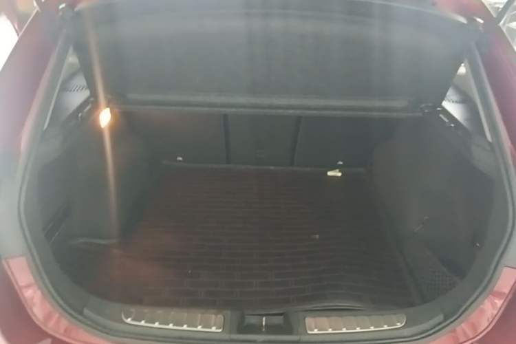 Used BMW X1 2014 sDrive18i X Design Package Trunk