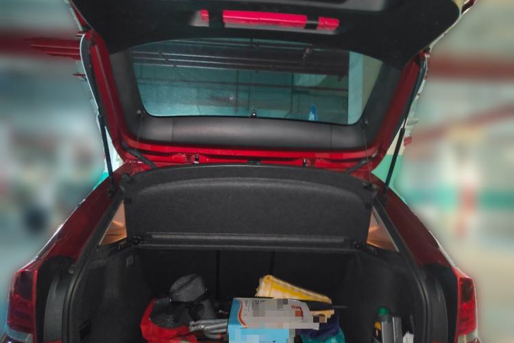 Used BMW X1 2014 sDrive18i Fashion Model Trunk