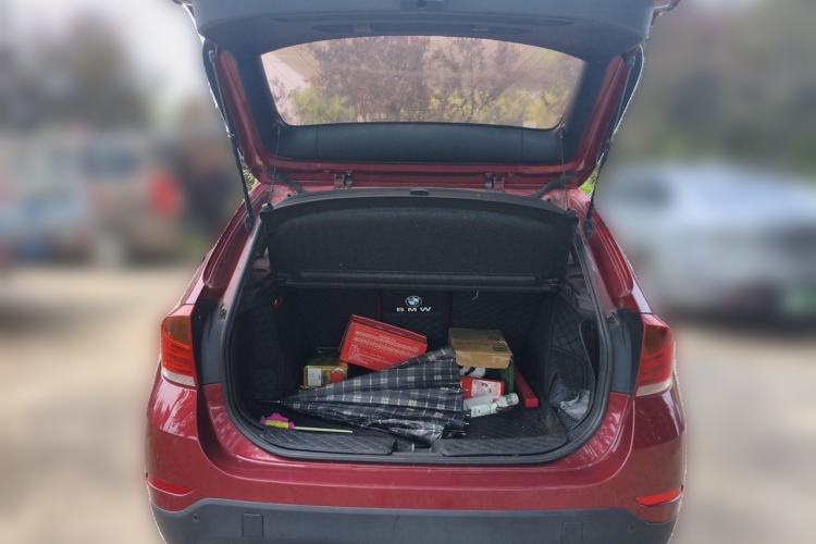 Used BMW X1 2014 sDrive18i Fashion Model Trunk