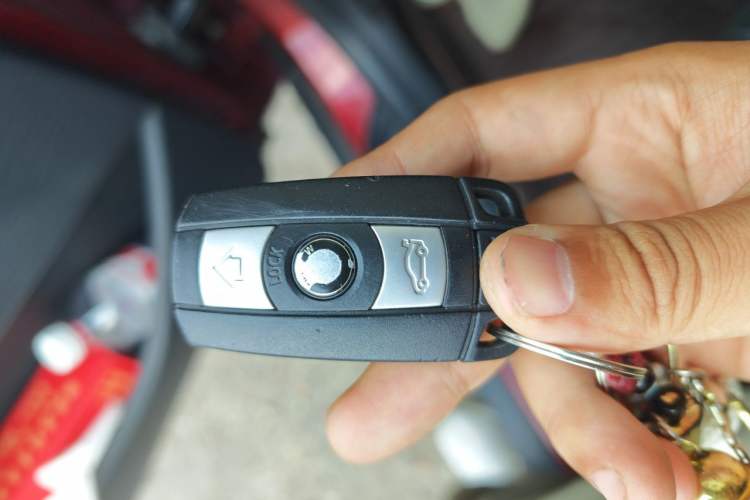 Used BMW X1 2014 sDrive18i Fashion Model Vehicle Key