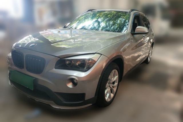 BMW X1 2014 sDrive18i Fashion Model مستعملة