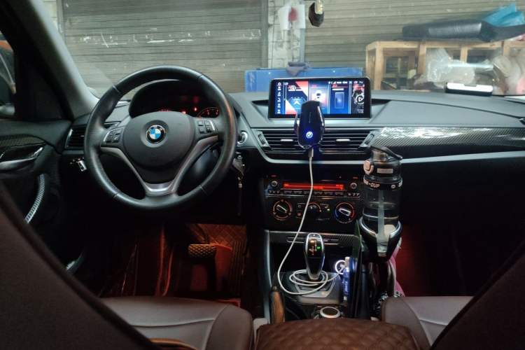 Used BMW X1 2014 sDrive18i Fashion Model Audio And AC Panel