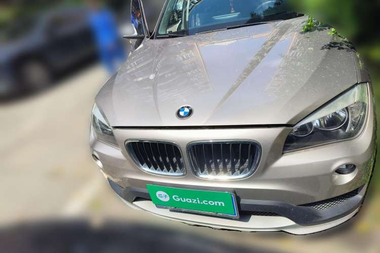 Used BMW X1 2014 sDrive18i manual model Front
