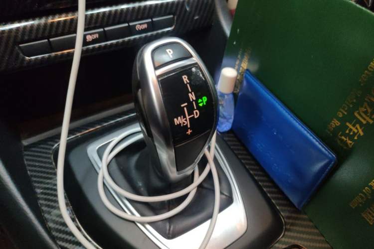 Used BMW X1 2014 sDrive18i Fashion Model Gear Lever