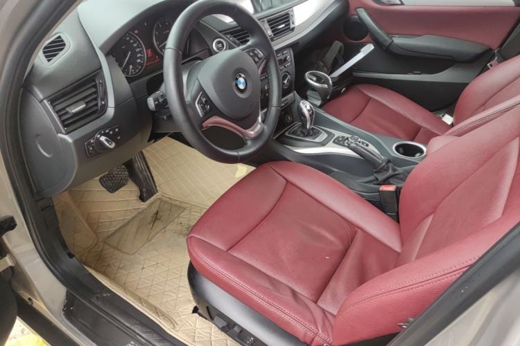Used BMW X1 2014 sDrive18i Fashion Model Left Front Seat