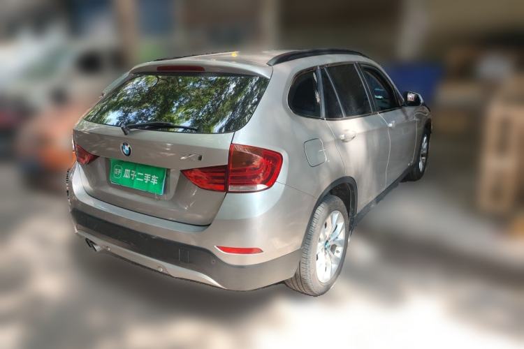 Used BMW X1 2014 sDrive18i Fashion Model Rear Right 45 Deg