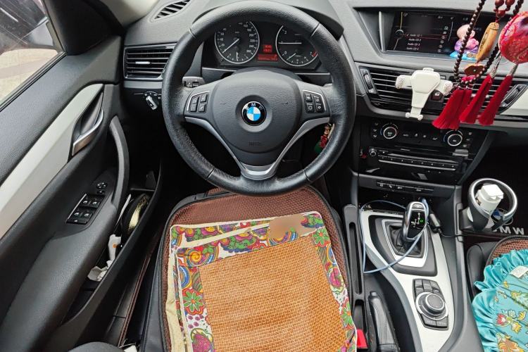 Used BMW X1 2014 sDrive18i Leading Model Steering Wheel
