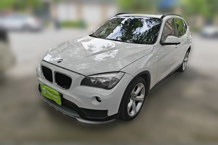 Used BMW X1 2014 sDrive18i Fashion Model Guazi used car, China used car export, Used car for sale, Used BMW cars, Cheapest cars for sale