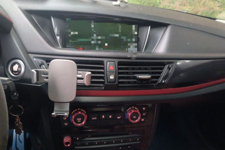Used BMW X1 2014 sDrive18i Sports Design Package Audio And AC Panel