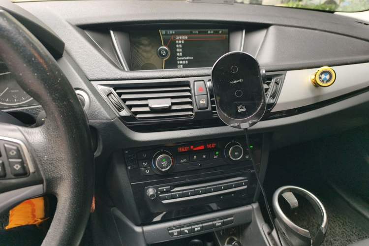 Used BMW X1 2014 sDrive18i Fashion Model Audio And AC Panel