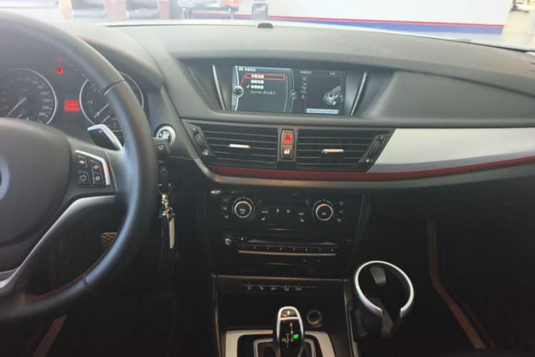 Used BMW X1 2014 xDrive20i Sports Design Package Audio And AC Panel