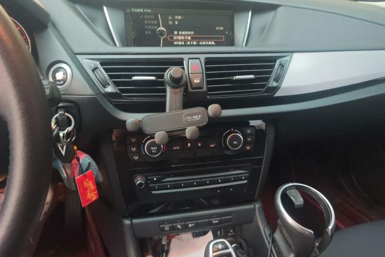 Used BMW X1 2014 sDrive18i Leading Model Audio And AC Panel