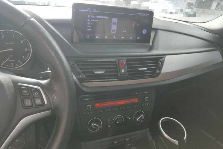 Used BMW X1 2014 sDrive18i Fashion Model Audio And AC Panel