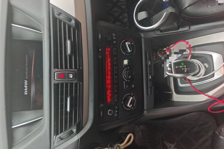 Used BMW X1 2014 sDrive18i Fashion Model Audio And AC Panel