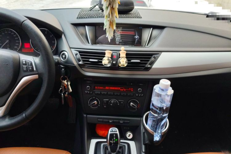 Used BMW X1 2014 sDrive18i Fashion Model Audio And AC Panel