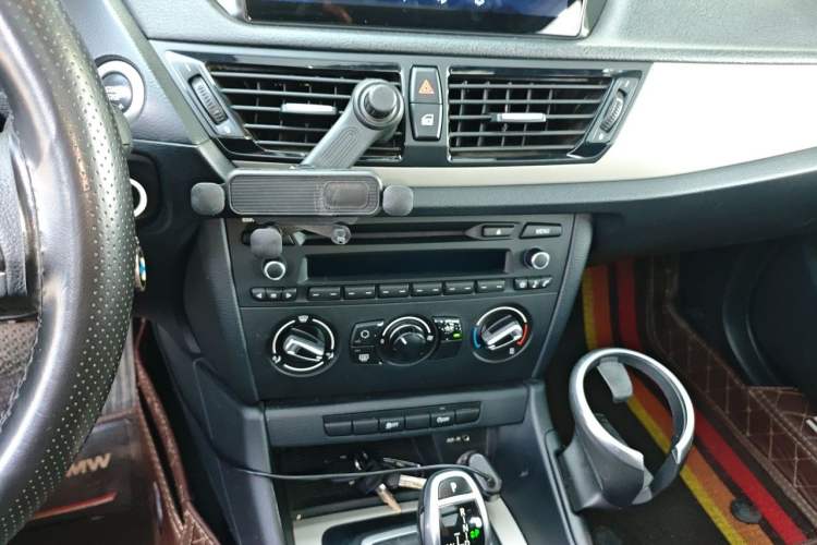 Used BMW X1 2014 sDrive18i Fashion Model Audio And AC Panel