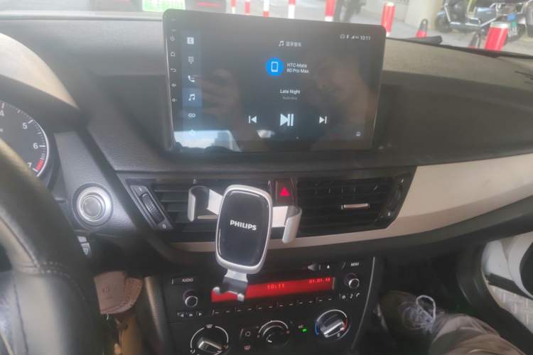 Used BMW X1 2014 sDrive18i Fashion Model Audio And AC Panel