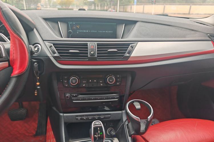Used BMW X1 2014 xDrive20i Sports Design Package Audio And AC Panel