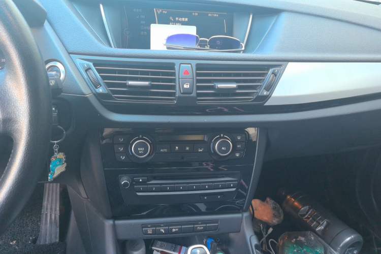 Used BMW X1 2014 sDrive18i Leading Model Audio And AC Panel
