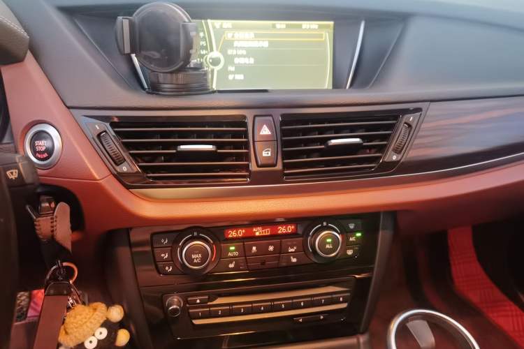 Used BMW X1 2014 xDrive20i X Design Package Audio And AC Panel