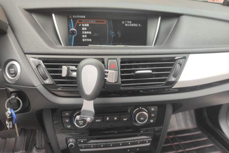 Used BMW X1 2014 sDrive18i Leading Model Audio And AC Panel
