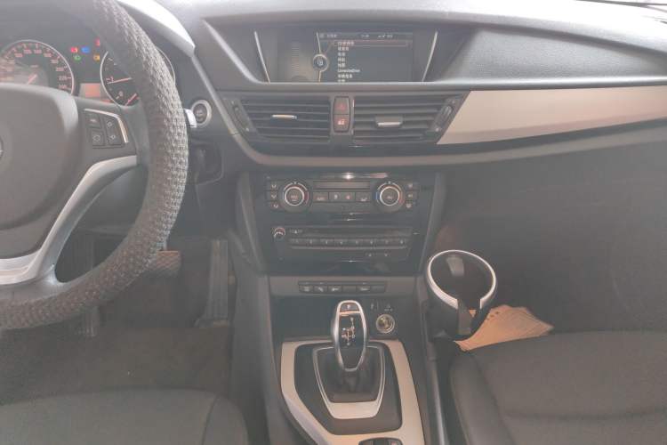 Used BMW X1 2014 sDrive18i Leading Model Audio And AC Panel