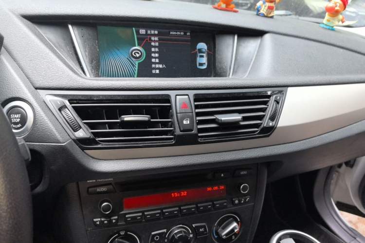 Used BMW X1 2014 sDrive18i Leading Model Audio And AC Panel