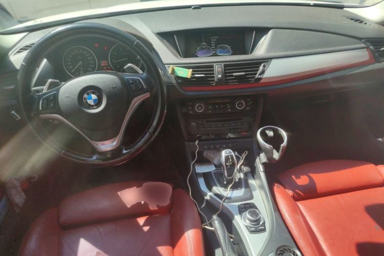 Used BMW X1 2014 xDrive20i Sports Design Package Center Console