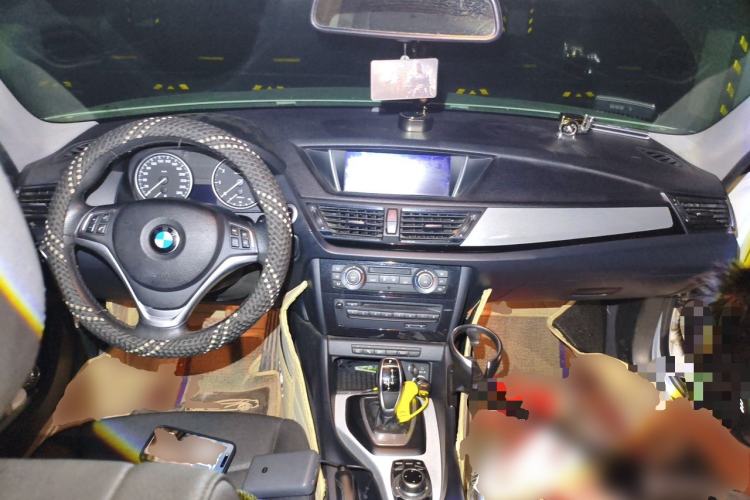 Used BMW X1 2014 sDrive18i Leading Model Center Console