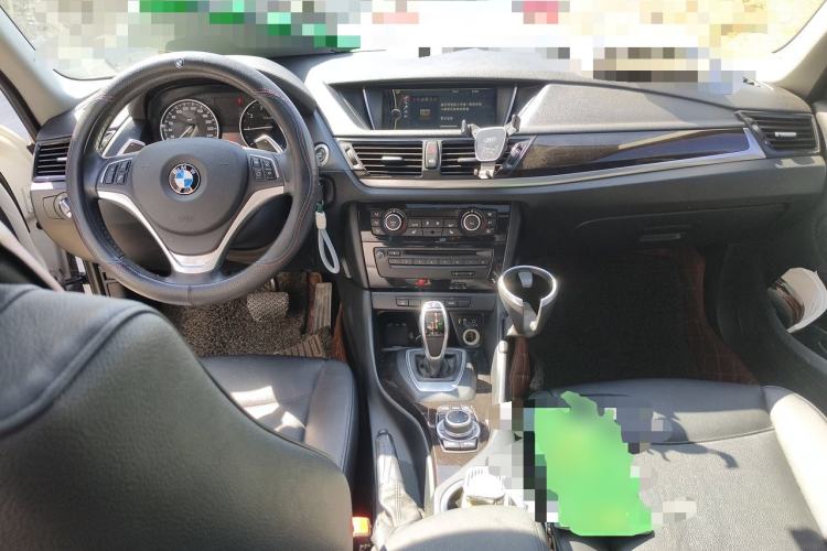Used BMW X1 2014 sDrive20i X Design Package Center Console