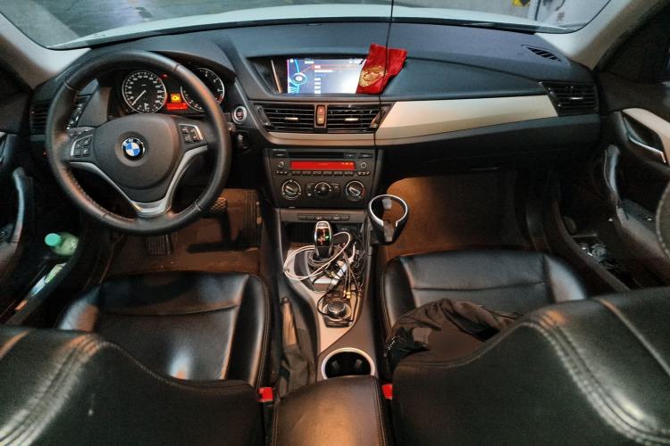 Used BMW X1 2014 sDrive18i Fashion Model Center Console
