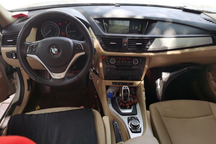 Used BMW X1 2014 sDrive18i Fashion Model Center Console