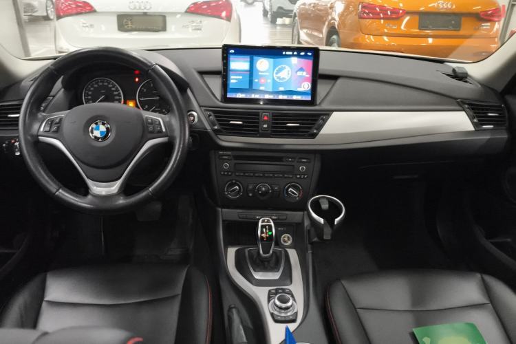 Used BMW X1 2014 sDrive18i Fashion Model Center Console