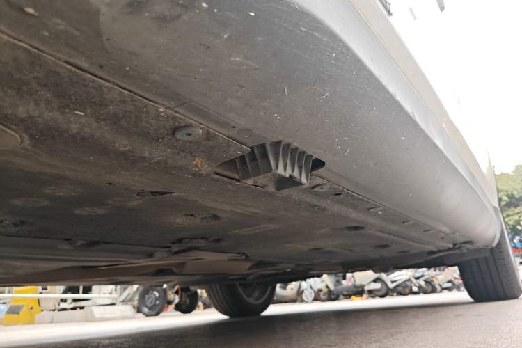 Used BMW X1 2014 sDrive18i Leading Model Chassis Front Left