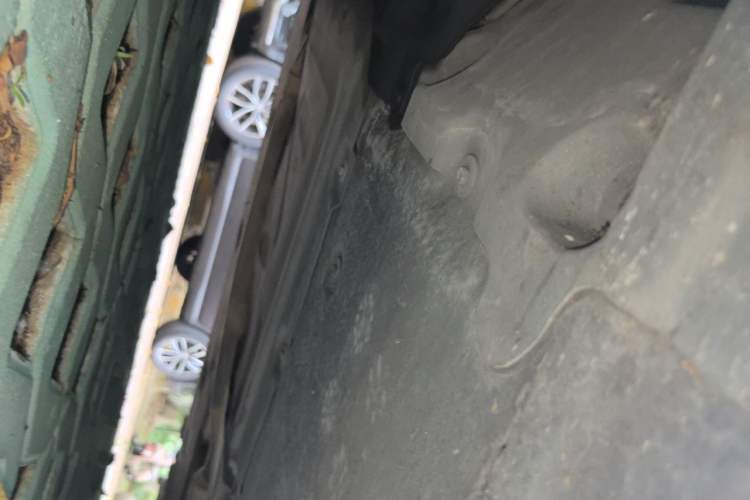 Used BMW X1 2014 sDrive18i Leading Model Chassis Front Left