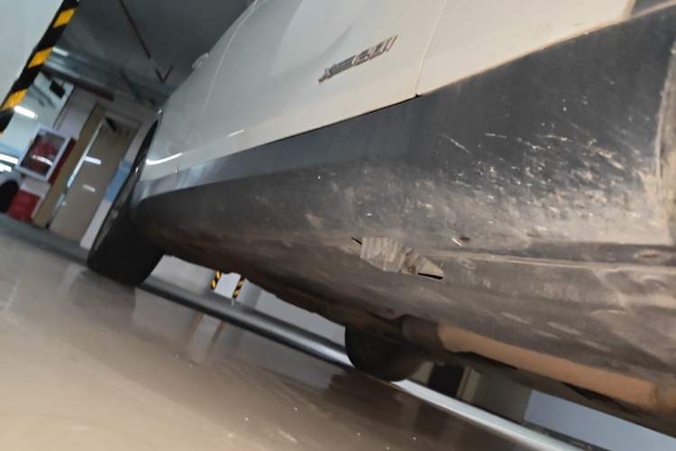 Used BMW X1 2014 sDrive18i Leading Model Chassis Front Right