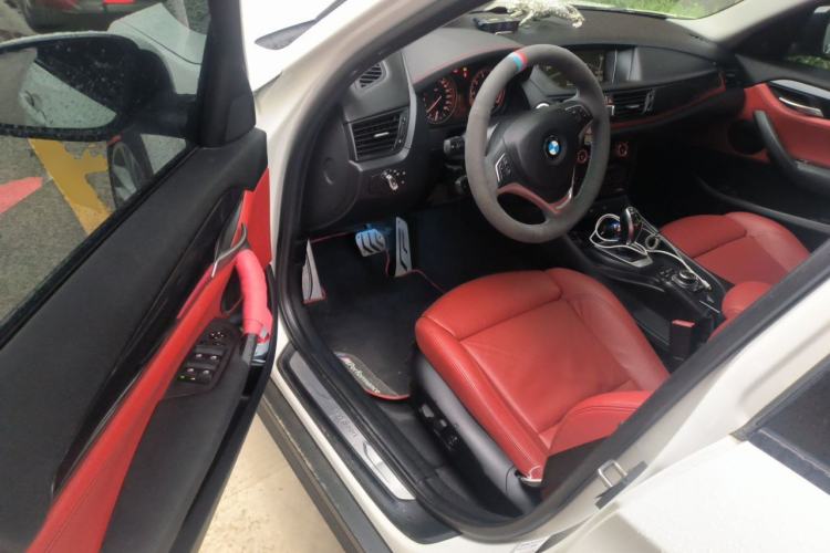 Used BMW X1 2014 sDrive18i Sports Design Package Driver Seat