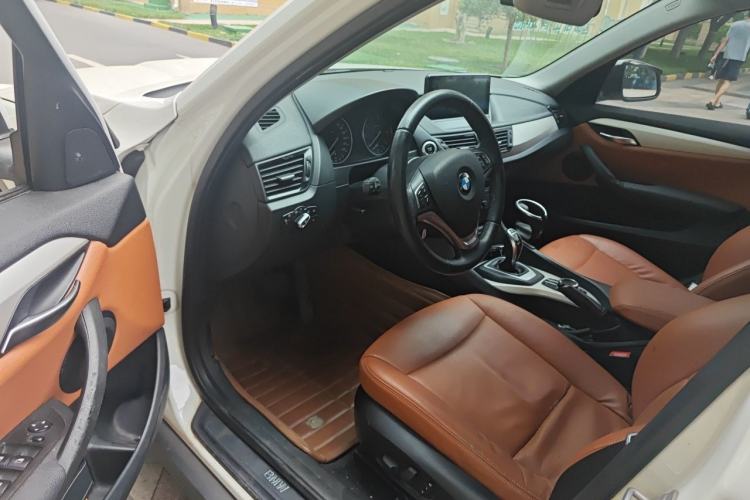 Used BMW X1 2014 sDrive18i Fashion Model Driver Seat