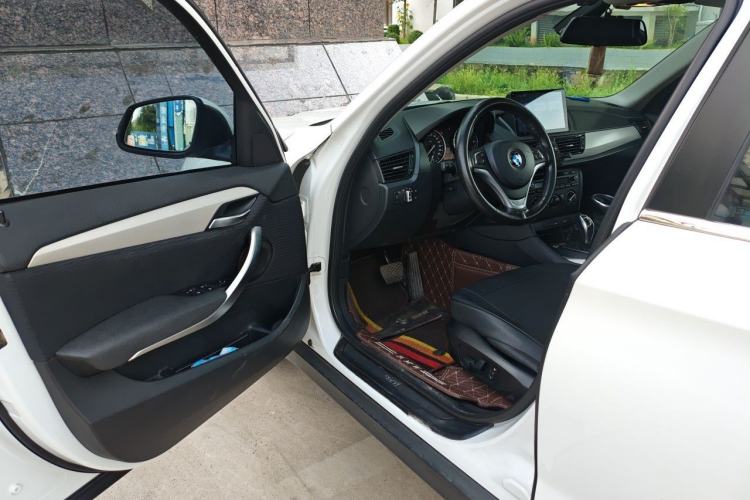 Used BMW X1 2014 sDrive18i Fashion Model Driver Seat