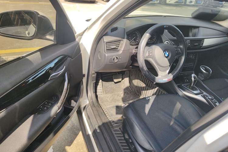 Used BMW X1 2014 sDrive18i Leading Model Driver Seat